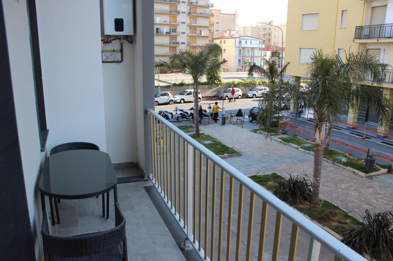 Persea Mare Appartamenti Arma di Taggia Extérieur photo